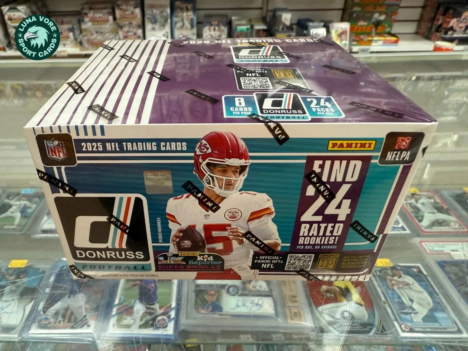 s-l1600_32_6b58e684-005e-4b9f-86be-b1969625819b 2025 Panini Donruss Football RETAIL BOX Look for Downtowns Factory Sealed F/S - Image 1